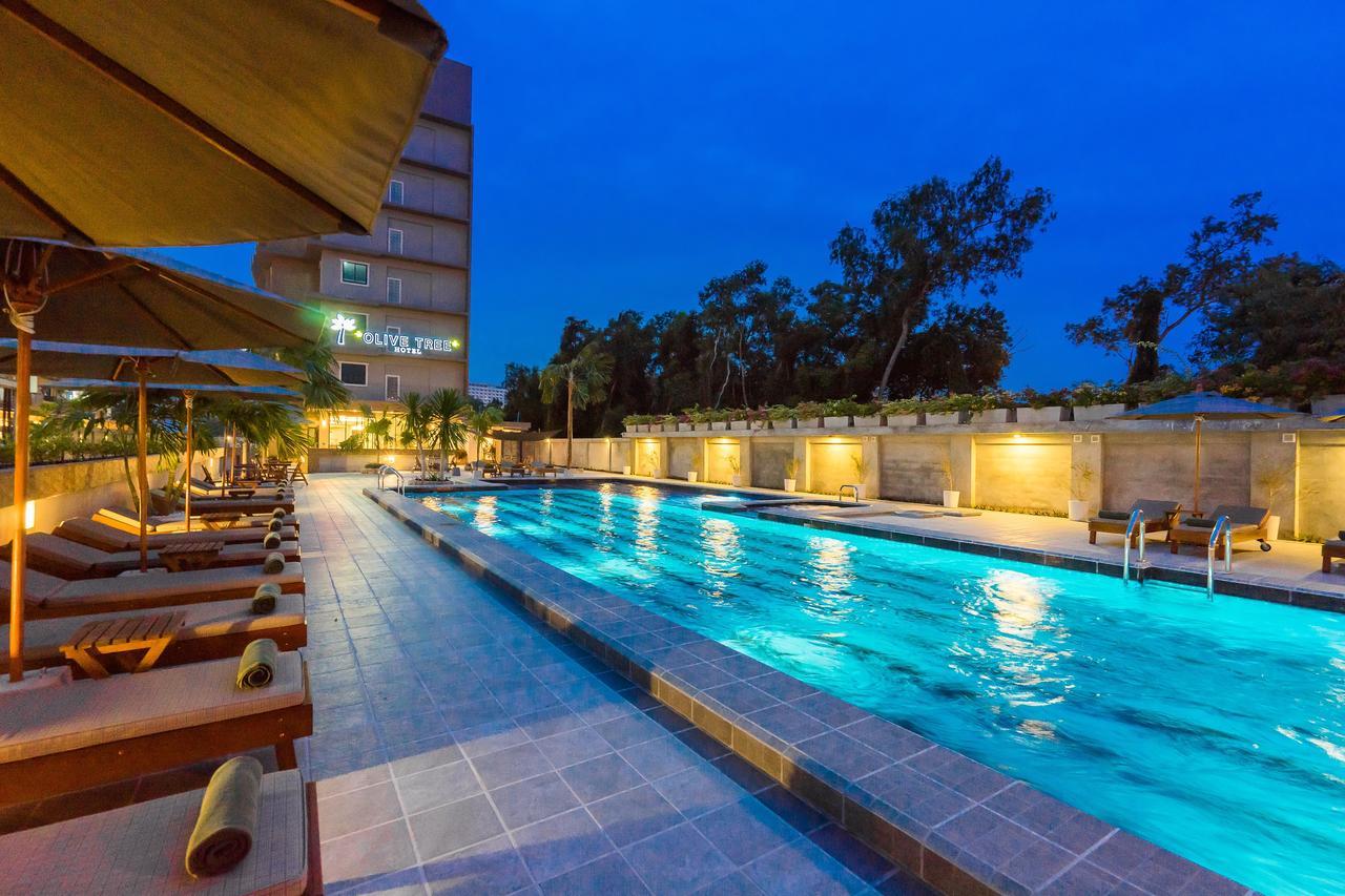 Olive Tree Hotel Pattaya Na Chom Thian Exterior photo